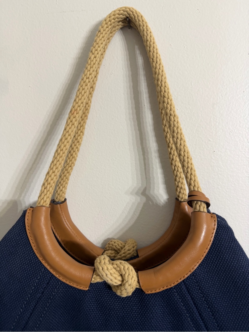 Michael Kors Isla Ring Canvas Shoulder Tot - Picture 3 of 8